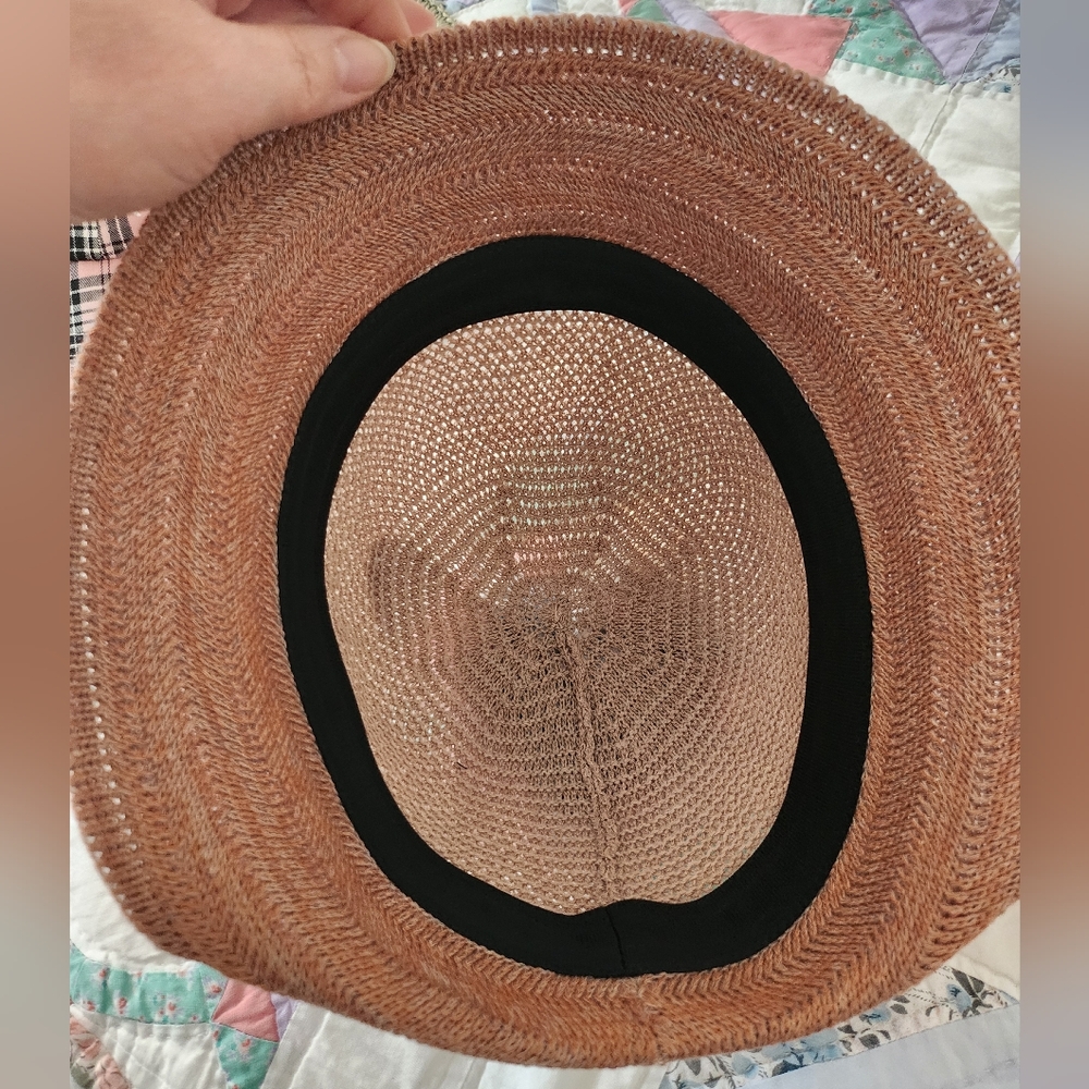 Elegant Sun Hat with Bow - Picture 7 of 8